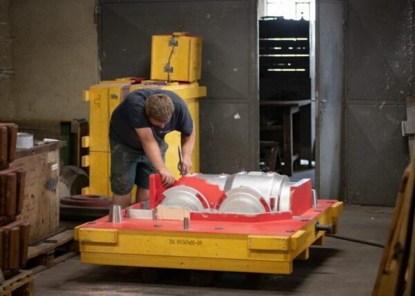 Mistr modelárny a logistiky modelových zařízení (mzda od 35 000 Kč + náborový příspěvek 50 000 Kč)