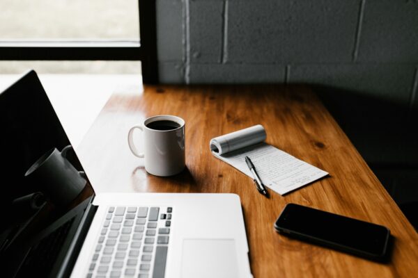 Technicko-administrativní pracovník (200-230 Kč / hod)